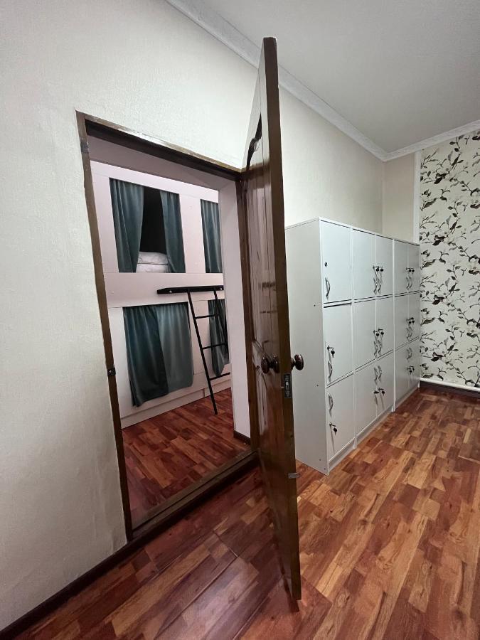 קראקול Nomadstan Capsule Hostel מראה חיצוני תמונה