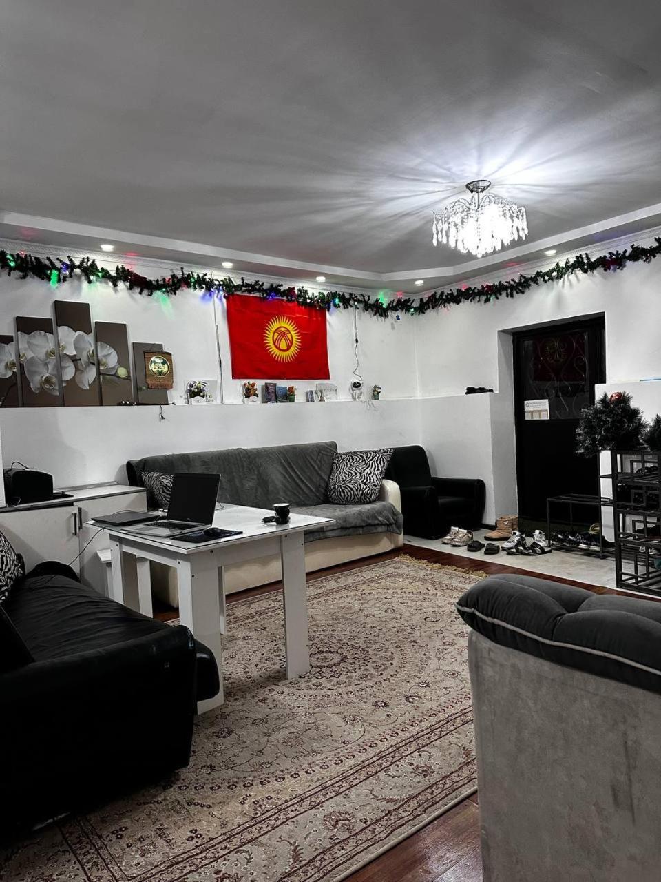 קראקול Nomadstan Capsule Hostel מראה חיצוני תמונה