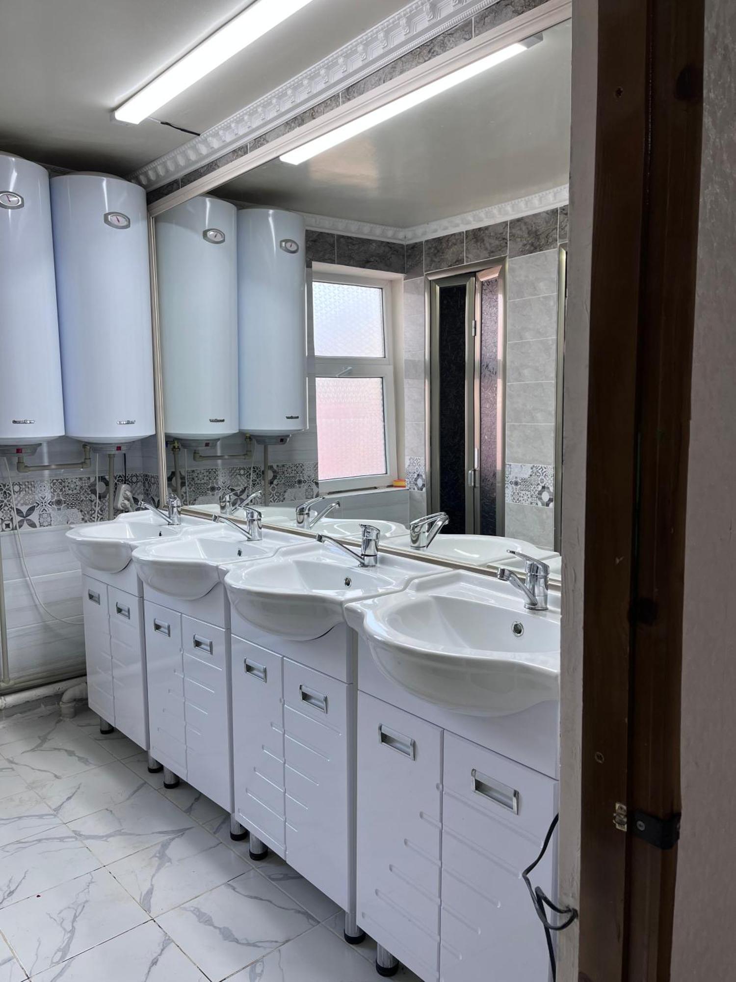 קראקול Nomadstan Capsule Hostel מראה חיצוני תמונה